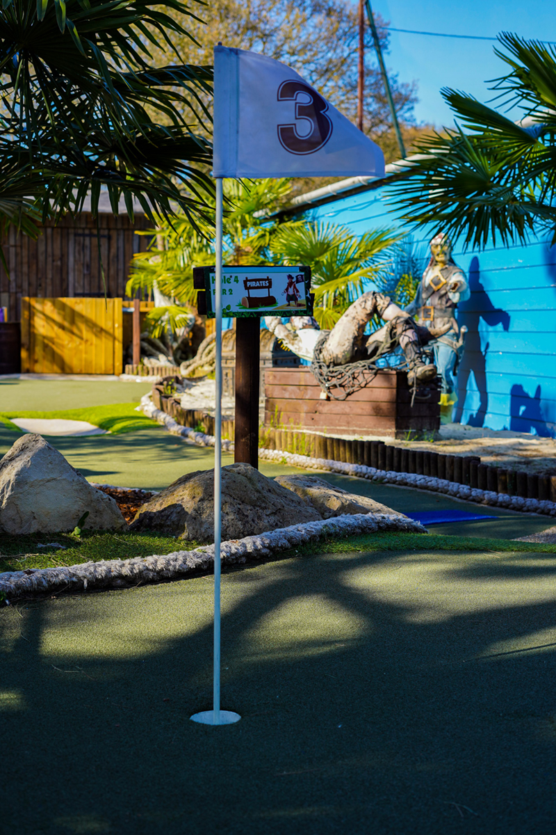 Metro Adventure Golf