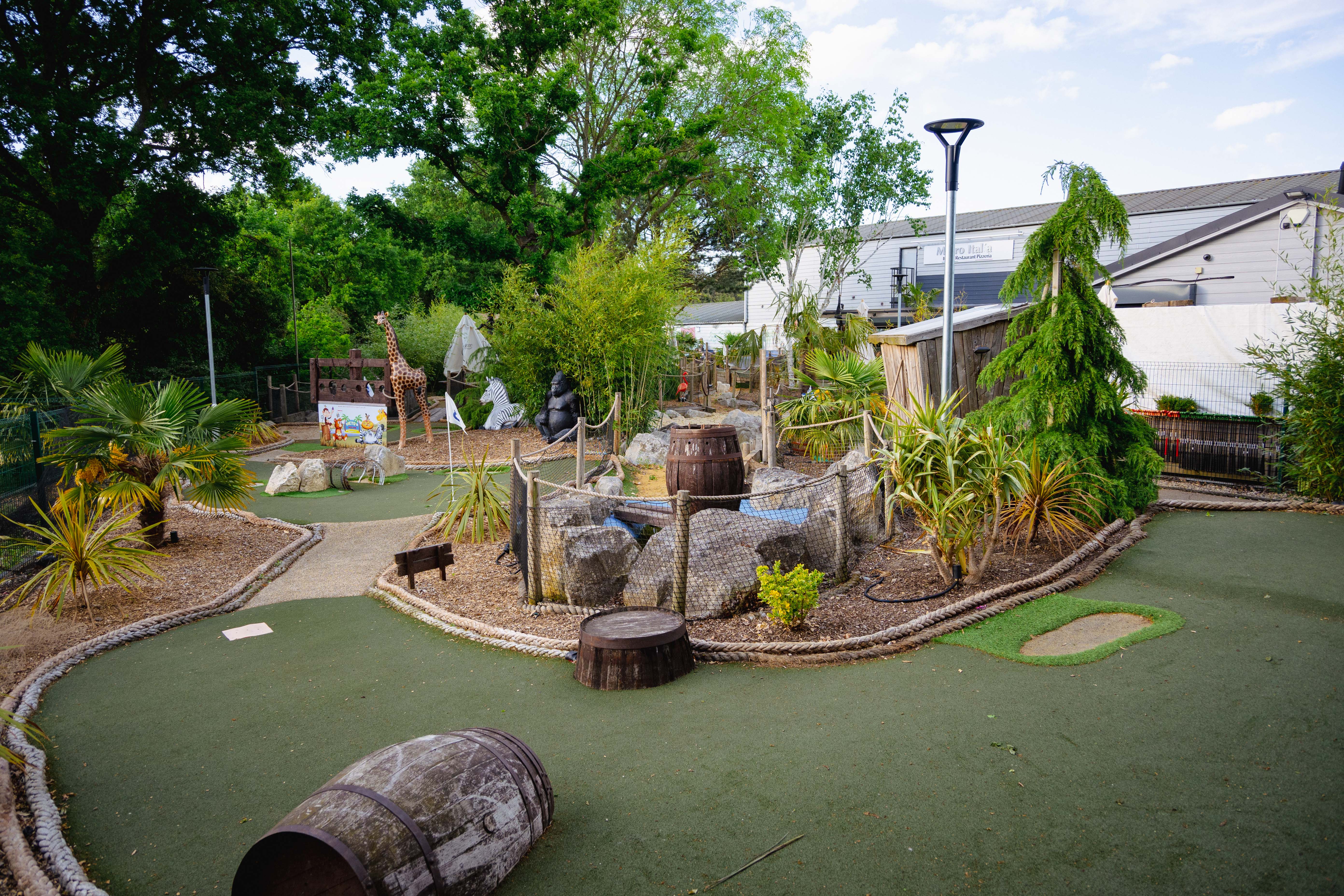 Metro Adventure Golf